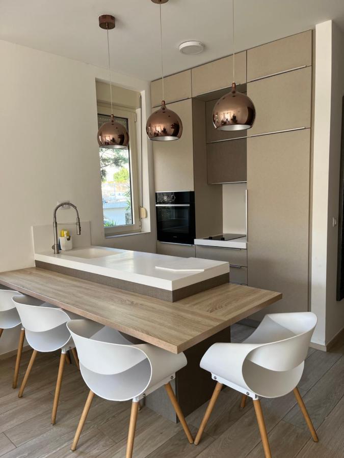 Atina Apartment, City Centre Budva ,Luxurious, Bright, Parking 外观 照片