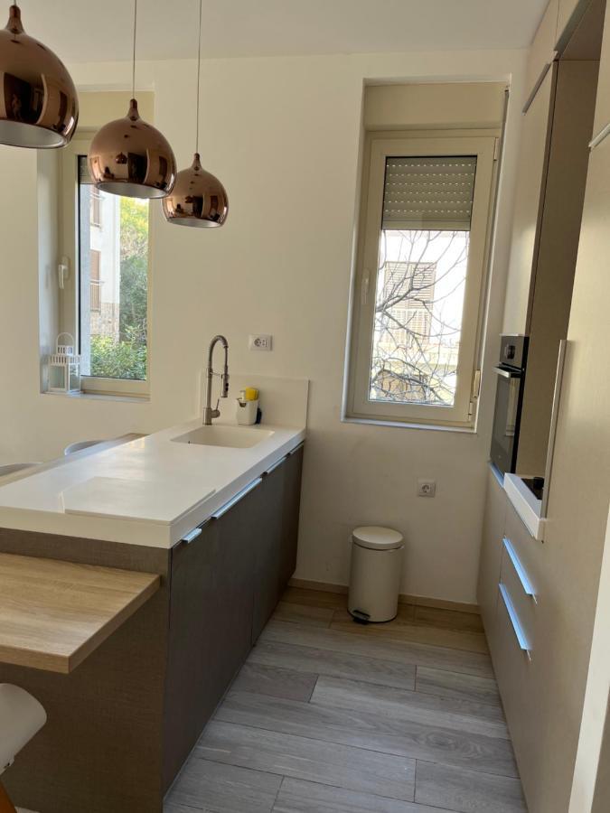 Atina Apartment, City Centre Budva ,Luxurious, Bright, Parking 外观 照片