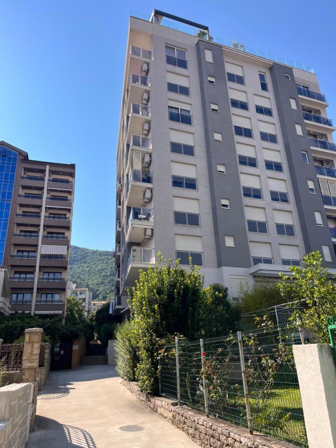Atina Apartment, City Centre Budva ,Luxurious, Bright, Parking 外观 照片